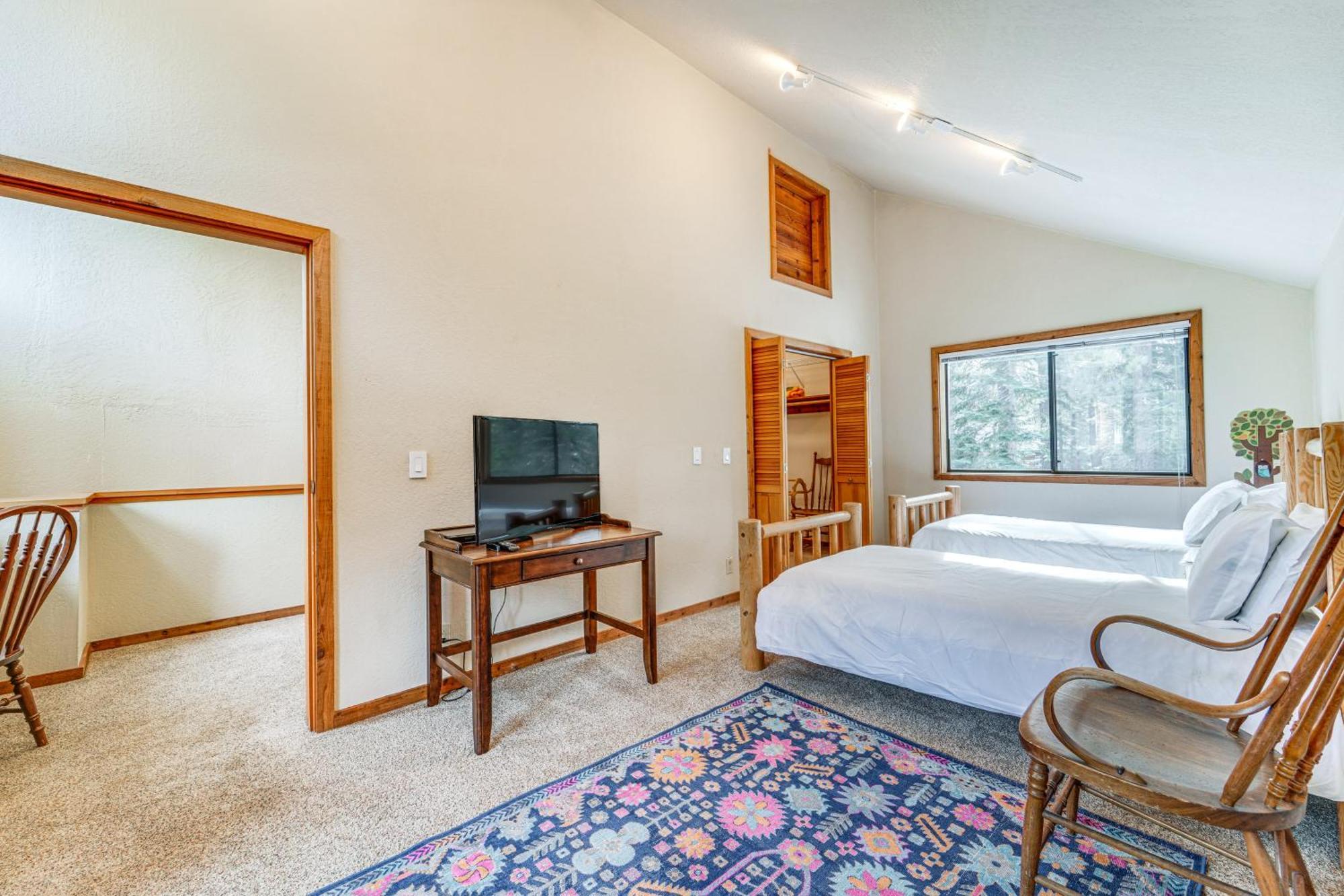Family-Friendly Truckee Cabin In Tahoe Donner! Exterior foto